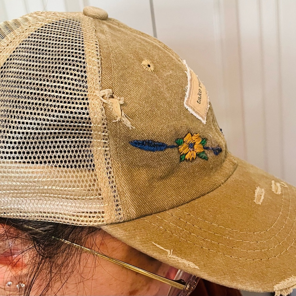Trucker embroidered ball cap